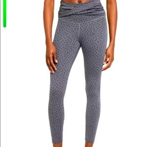 ✨BRAND NEW✨New Nike Yoga training leggings